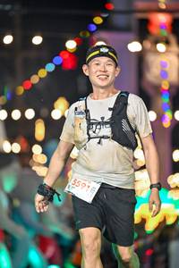 BIB: 5591
                            <button type="button" onclick="openModal(24884271)" class="btn btn-primary btn-sm float-right btn-popup" data-toggle="modal" data-target=".modal-high-quality">
                        <i class="fas fa-shopping-cart"></i> Add to Cart
                    </button>
                                            <button type="button" onclick="isThisMe(24884271, true)" class="btn btn-success btn-sm float-right btn-popup btn-isme hidden" data-toggle="tooltip" data-placement="bottom" title="นี่คือรูปของคุณใช่ไหม คลิกที่นี่เพื่อเอาเข้าอัลบั้ม">
                        <i class="fas fa-plus"></i> Add to album
                    </button>
                    <button type="button" onclick="isThisMe(24884271, false)" class="btn btn-warning btn-sm float-right btn-popup btn-isnotme hidden">
                        <i class="fas fa-ban"></i> Remove from album
                    </button>